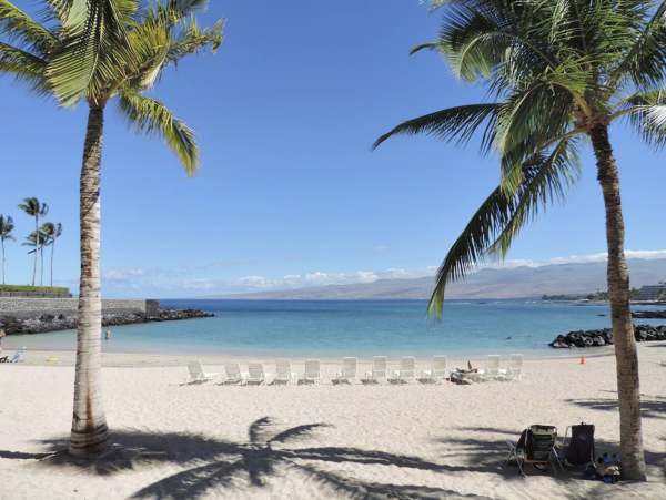 Waimea Villa Luxury Throughout Main House & Guest House