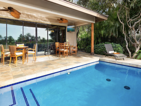 Waimea Villa Luxury Throughout Main House & Guest House