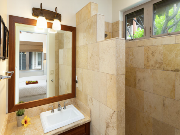 Waimea Villa Luxury Throughout Main House & Guest House