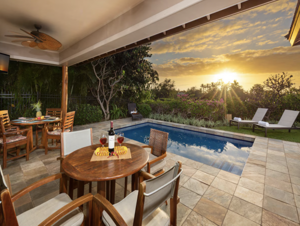 Waimea Villa Luxury Throughout Main House & Guest House