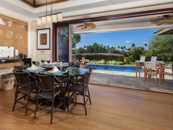Waimea Villa Luxury Throughout Main House & Guest House
