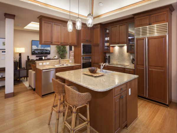 Waimea Villa Luxury Throughout Main House & Guest House