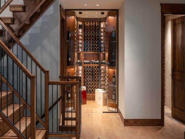 Luxury Ski in/Ski out Vail  Pool and Hot Tub Private Ski Chalet - Private Funicular Walk to Village