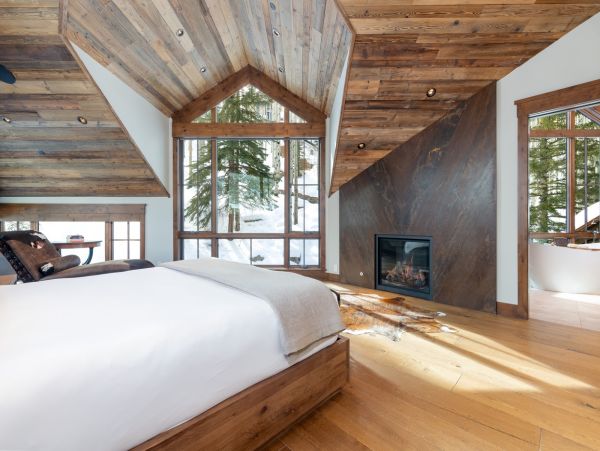 Luxury Ski in/Ski out Vail  Pool and Hot Tub Private Ski Chalet - Private Funicular Walk to Village