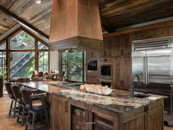 Luxury Ski in/Ski out Vail  Pool and Hot Tub Private Ski Chalet - Private Funicular Walk to Village