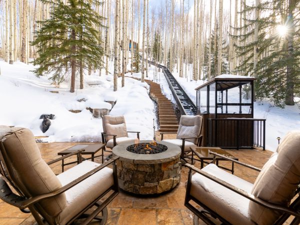 Luxury Ski in/Ski out Vail  Pool and Hot Tub Private Ski Chalet - Private Funicular Walk to Village