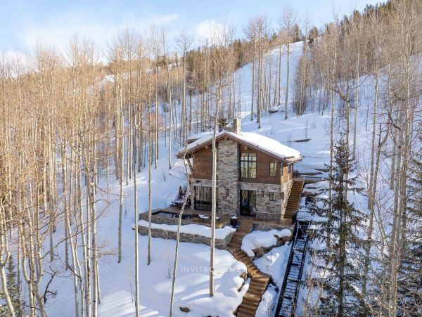 Luxury Ski in/Ski out Vail  Pool and Hot Tub Private Ski Chalet - Private Funicular Walk to Village