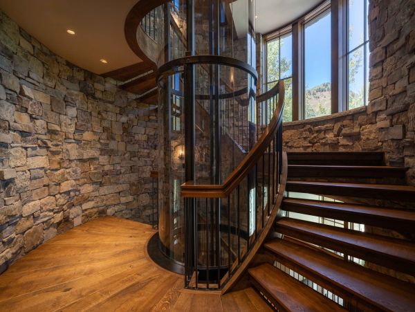 Luxury Ski in/Ski out Vail  Pool and Hot Tub Private Ski Chalet - Private Funicular Walk to Village