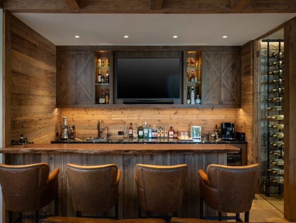 Luxury Ski in/Ski out Vail  Pool and Hot Tub Private Ski Chalet - Private Funicular Walk to Village
