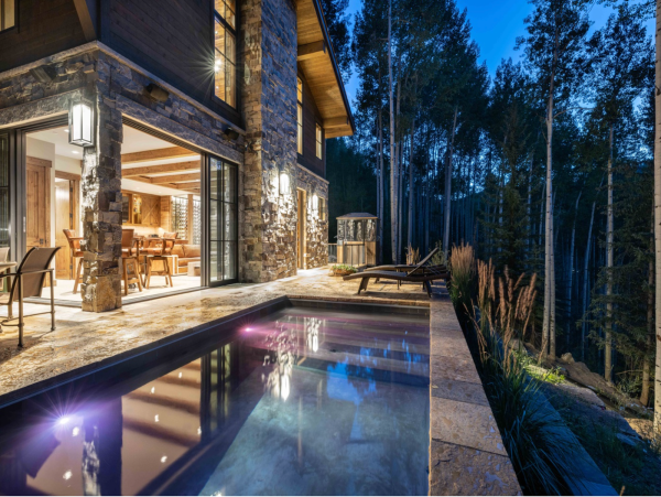 Luxury Ski in/Ski out Vail  Pool and Hot Tub Private Ski Chalet - Private Funicular Walk to Village