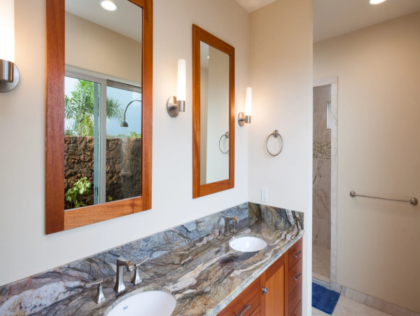 Fabulous Vacation Rental with 3 Bedrooms & Great Views