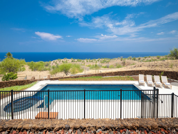 Fabulous Vacation Rental with 3 Bedrooms & Great Views