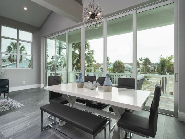 Discover Luxury Four Bedroom Villa For 10 Guest - Your Dream Vacation Home in Fort Myers Beach