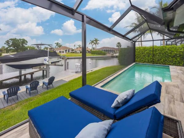 Marco Island Waterfront 4 Bedroom Vacation Rental Sleeps 8