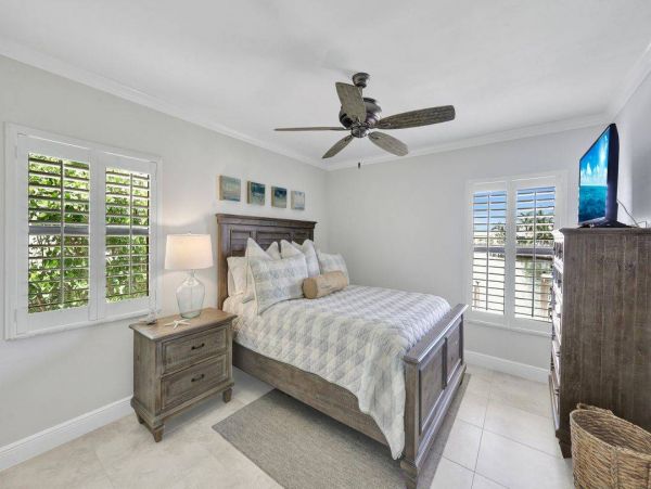 Marco Island Vacation Home Four Bedrooms Sleeps 6 Guests