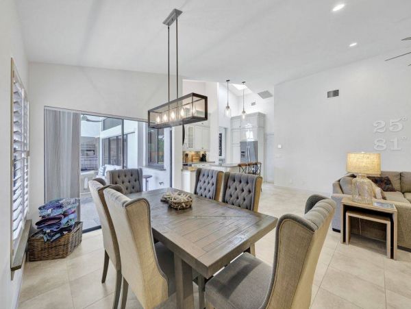 Marco Island Vacation Home Four Bedrooms Sleeps 6 Guests