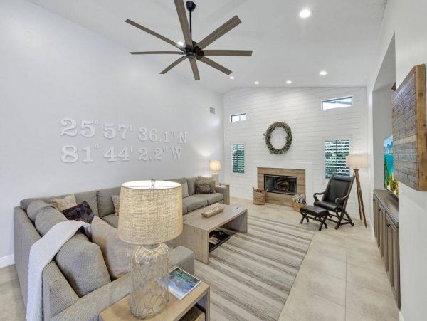 Marco Island Vacation Home Four Bedrooms Sleeps 6 Guests
