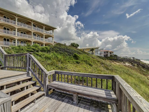 Luxury Beachfront Rental Views of the Gulf Spectacular