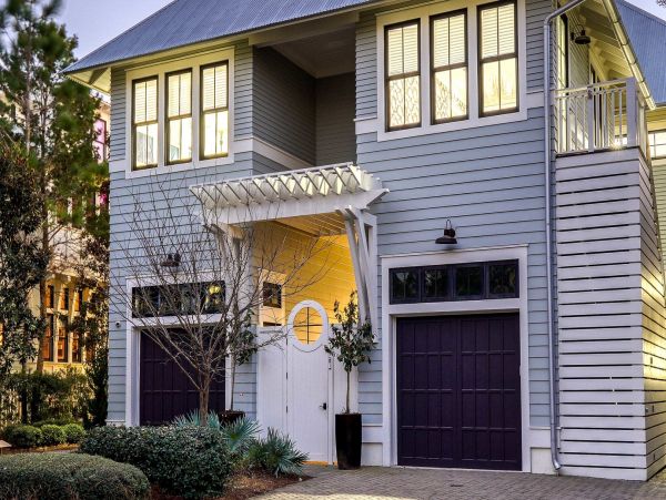 Coastal Getaway Awaits Seaside Vacation Rental