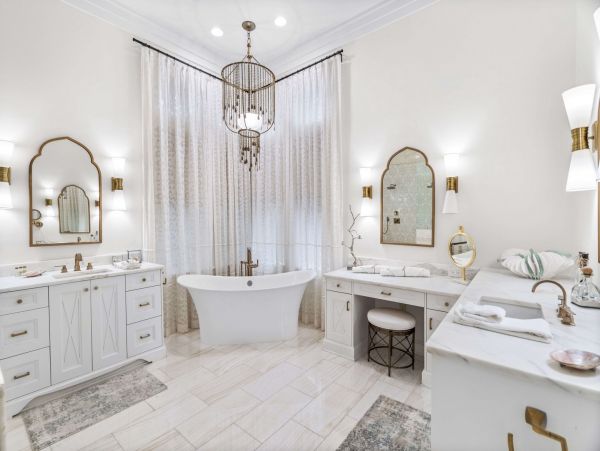 Coastal Getaway Awaits Seaside Vacation Rental