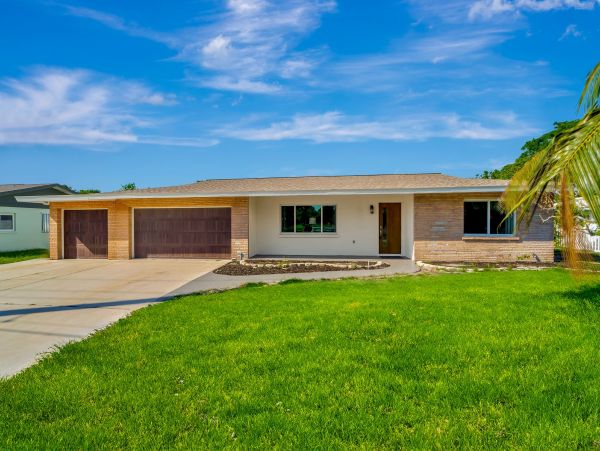 Bradenton Vacation Home Three Bedroom