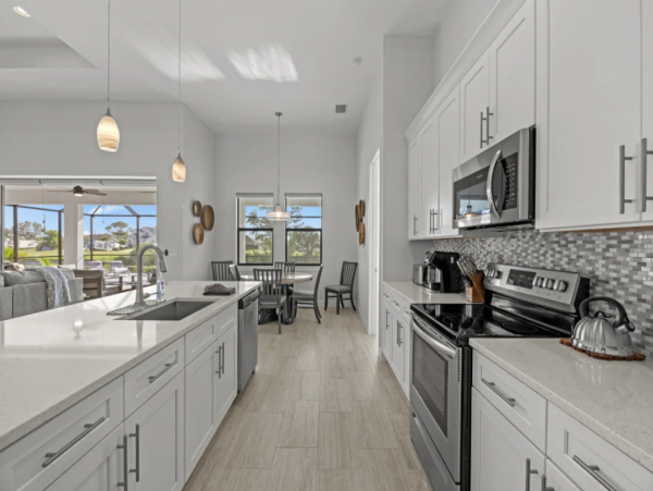 Luxury Cape Coral 4 Bedroom Pool Vacation Home