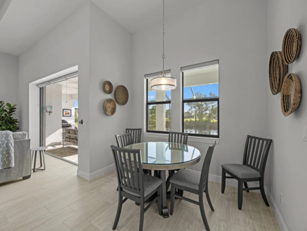 Luxury Cape Coral 4 Bedroom Pool Vacation Home