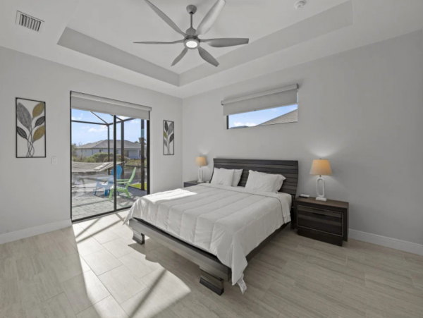 Luxury Cape Coral 4 Bedroom Pool Vacation Home