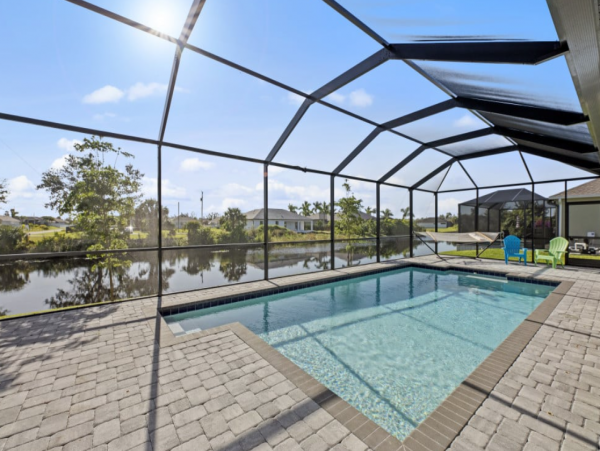 Luxury Cape Coral 4 Bedroom Pool Vacation Home