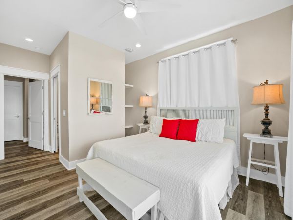 Cape San Blas Beachfront Seven Bedroom Vacation Home
