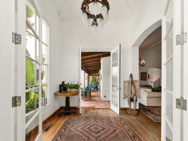 La Jolla Home with 5 Bedroom