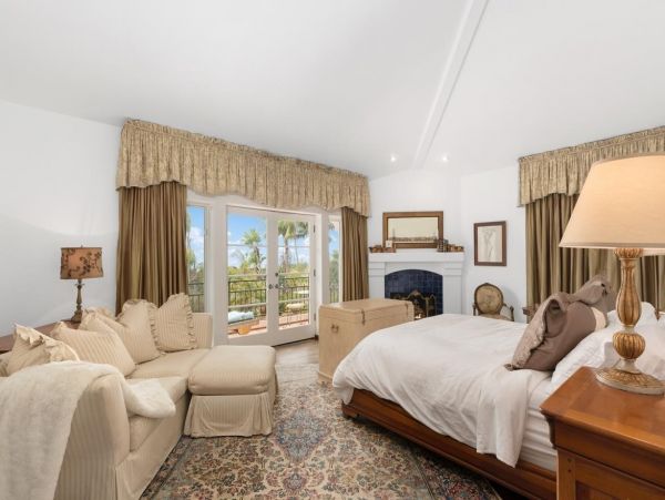 La Jolla Home with 5 Bedroom