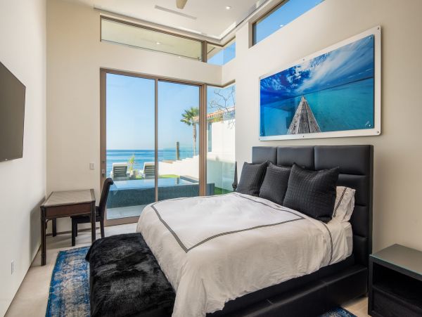 Oceanfront La Jolla Vacation Pool Home Five Bedroom