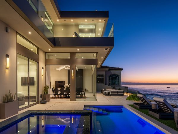 Oceanfront La Jolla Vacation Pool Home Five Bedroom