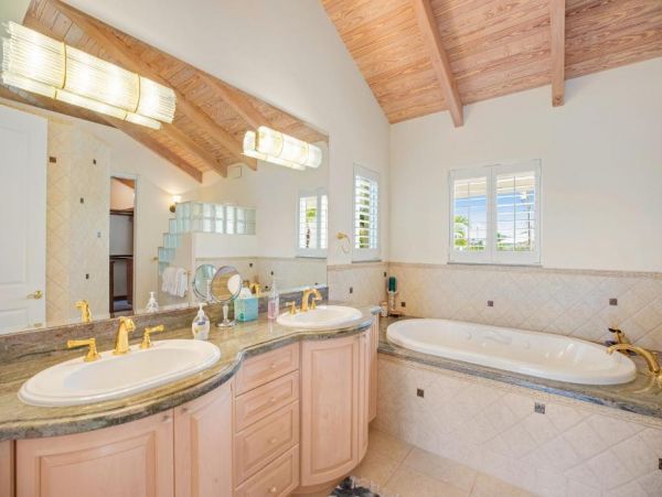 Islamorada Vacation Home Five Bedroom