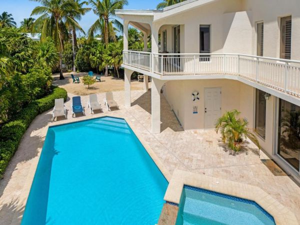 Islamorada Vacation Home Five Bedroom