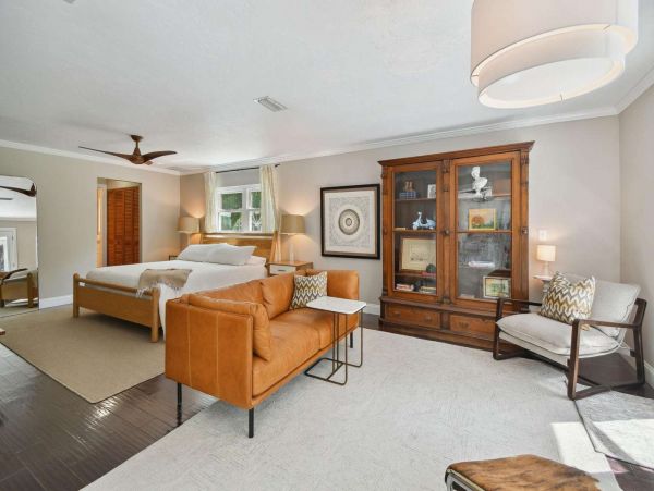 Sarasota Charming Home with 3 Bedroom