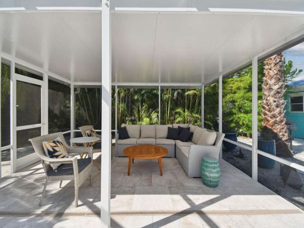 Sarasota Charming Home with 3 Bedroom