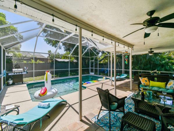 Sarasota Vacation Pool Home Three Bedroom