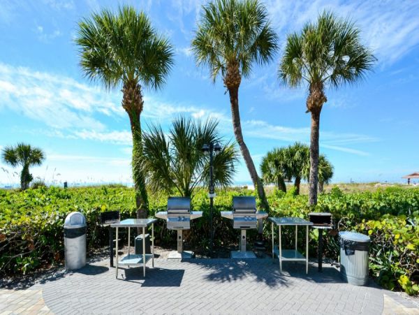 Siesta Key Condo with 3 Bedrooms
