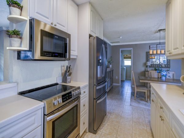 Four Bedroom Vacation Rental Home in Sarasota