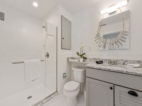 Oceanfront Anna Maria Luxury Vacation Home &  Separate Cottage Plus Golf Cart