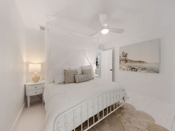Oceanfront Anna Maria Luxury Vacation Home &  Separate Cottage Plus Golf Cart