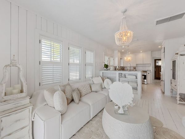 Oceanfront Anna Maria Luxury Vacation Home &  Separate Cottage Plus Golf Cart