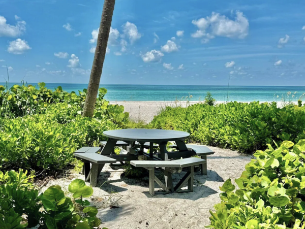 Oceanfront Anna Maria Luxury Vacation Home &  Separate Cottage Plus Golf Cart