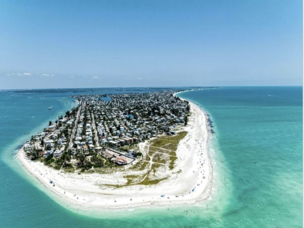 Oceanfront Anna Maria Luxury Vacation Home &  Separate Cottage Plus Golf Cart