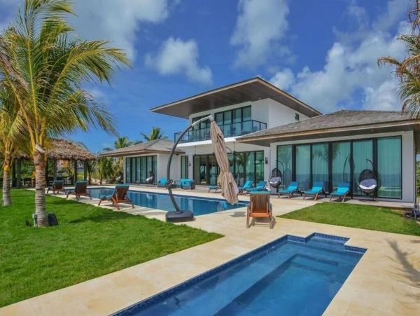 Bahamas Beachfront Luxury 9 Bedroom Villa Perfect Getaway