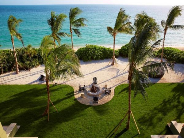 Luxury Bahamas 7 Bedroom Vacation Villa with Great Amenities