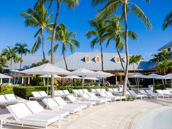 Luxury Bahamas 7 Bedroom Vacation Villa with Great Amenities