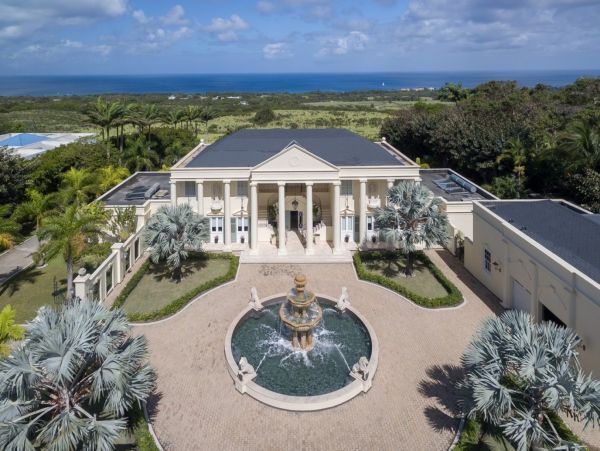 Caribbean Majesty: A Haven of Luxury and Elegance in St. Peter, Barbados